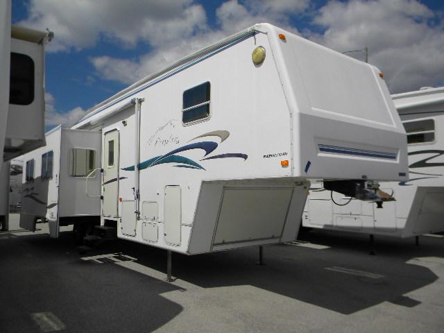 Used 2000 Fleetwood Prowler 345L Fifth Wheel For Sale